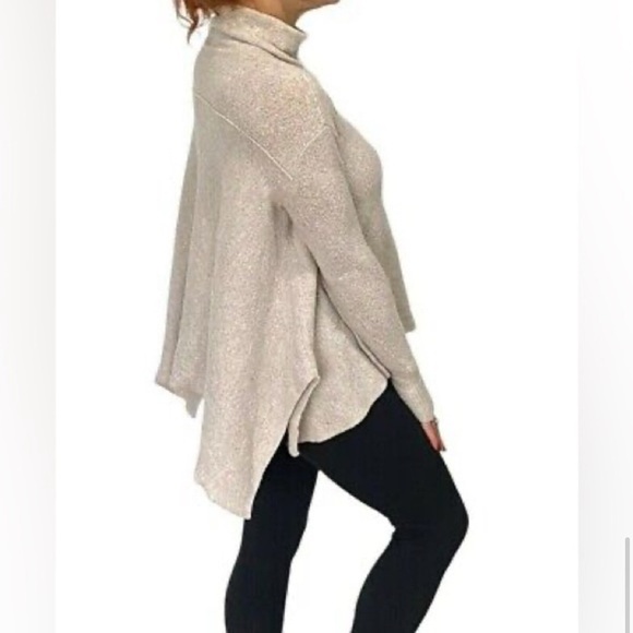 Umgee Cream Cowl Neck Sweater Cozy Knit - Picture 3 of 7